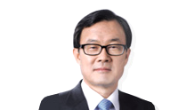 Independent Director Soon Woo Lee